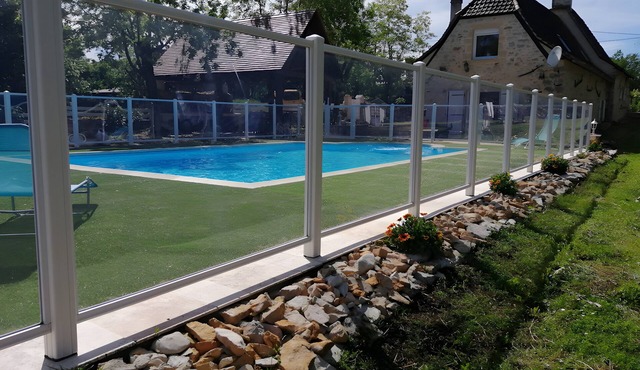 Holiday Home “Gîte Gouffre D'amour” with Private Pool, Terrace & Wi-Fi