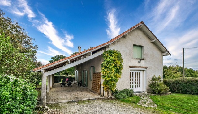 Holiday Home 'Gîte La Faurie' with Private Terrace and Private Garden