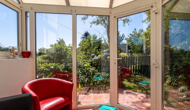 Holiday Home 'Gite La Lande Cote De Granit' with Private Terrace, Private Garden and Wi-Fi