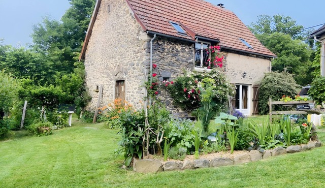 Holiday Home “Gîte La Ruche” – A Haven of Nature and Tranquility