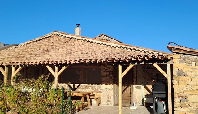 Holiday Home 'Gîtes De Saint Ribert 6 Pièces' with Shared Terrace and Wi-Fi