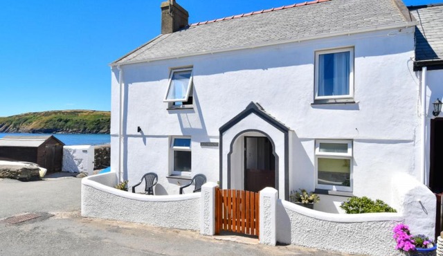 Holiday Home Glandon by Interhome