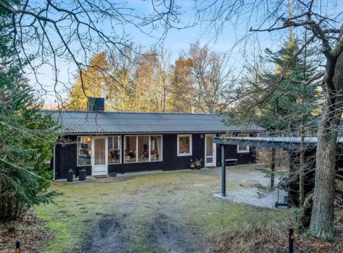 Holiday Home Gunnil - 400m from the sea by Interhome