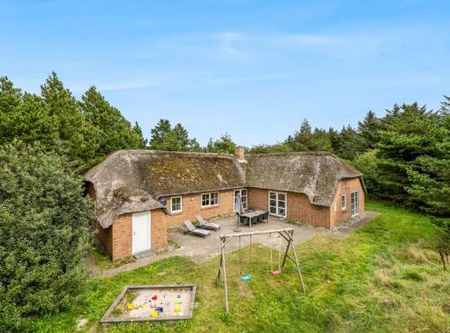 Holiday Home Hedi - 900m from the sea by Interhome