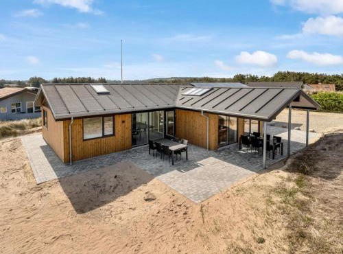 Holiday Home Helga - 650m from the sea by Interhome