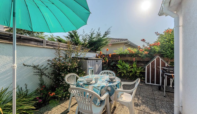 Holiday Home 'Henriela - Studio 2 Personnes' with Private Terrace, Wi-Fi and Air Conditioning