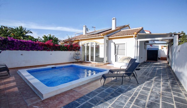 Holiday Home 'Historia' with Private Pool, Private Terrace and Wi-Fi