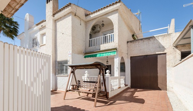 Holiday Home 'Hygee' with Private Terrace, Wi-Fi and Air Conditioning