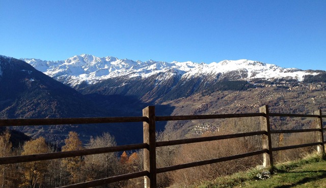 Holiday home in a quiet, sunny location in a hiking and skiing region