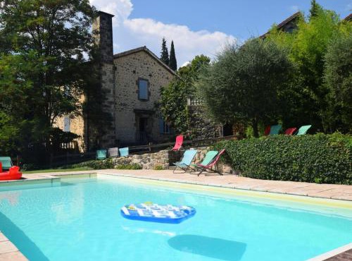 Holiday Home in Ardèche near Château de Ventadour