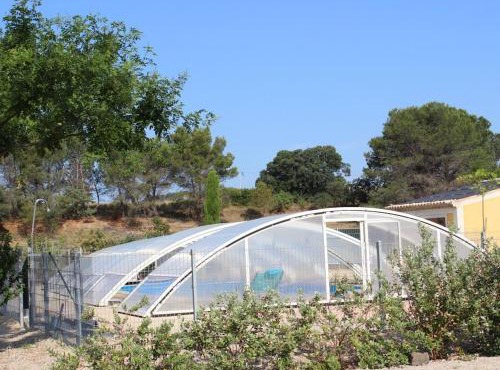 Holiday home in Aspiran with swimming pool