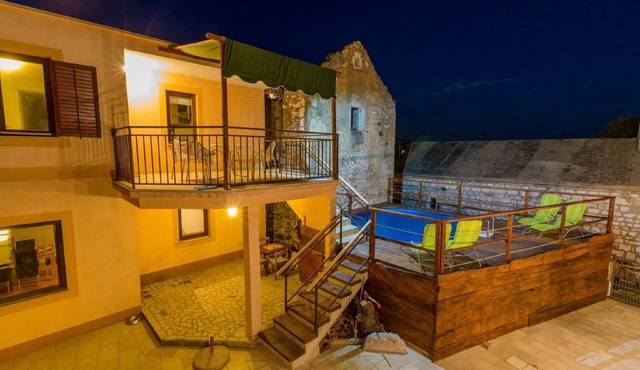 Holiday Home in Birbir near Beach & Pool