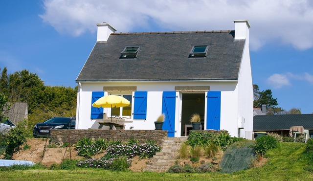 Holiday Home in Brittany with Sea Views