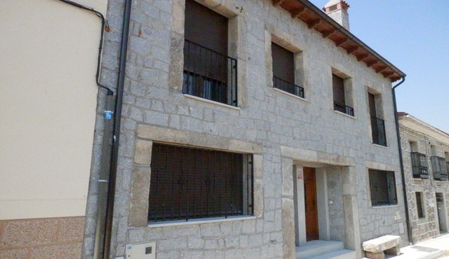 Holiday Home in Castilla-León with Pool