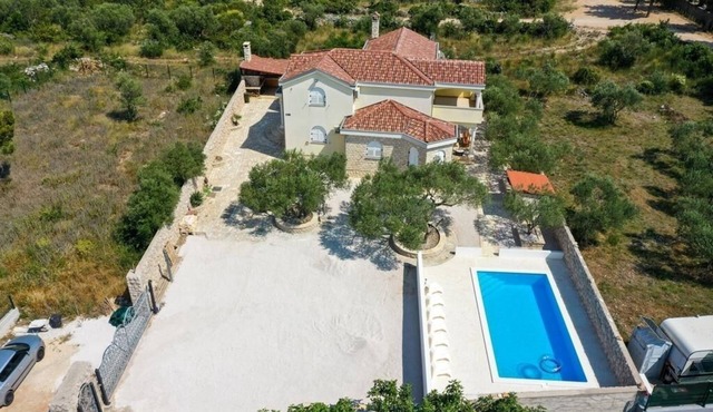 Holiday Home in Drage with Terrace, Air condition, WIFI, Washing machine (4884-1)