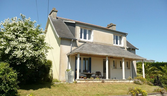 Holiday Home in Camaret near Sandy Beaches
