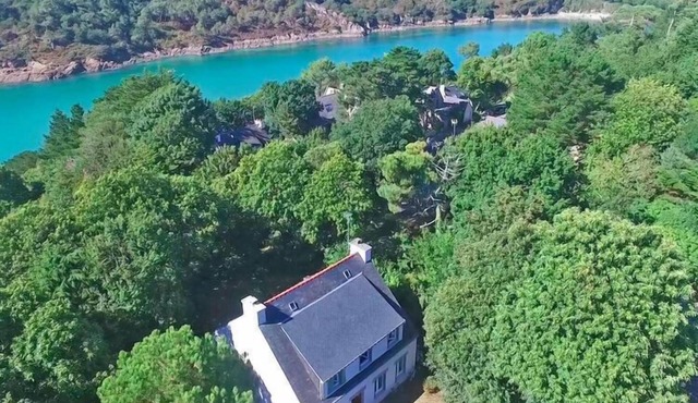 Holiday Home in Moëlan near Kerfany Beach