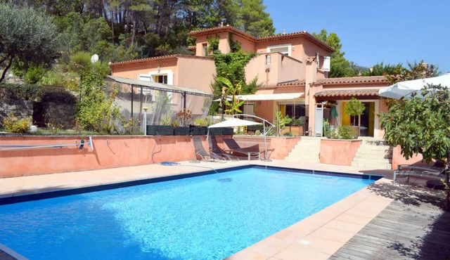 Holiday Home in France with Private Pool