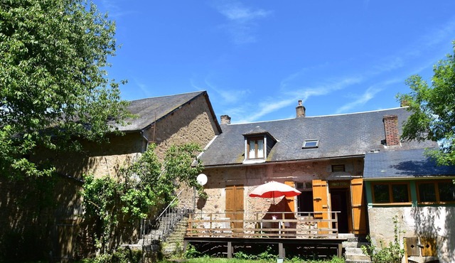 Holiday Home in Gacogne near 5 Lakes