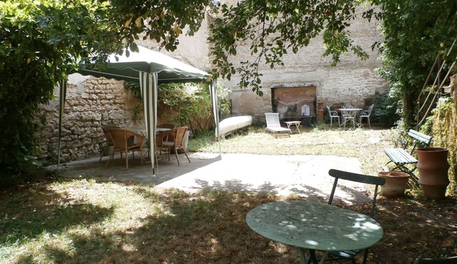 Holiday Home in Gray near Forest & Lake