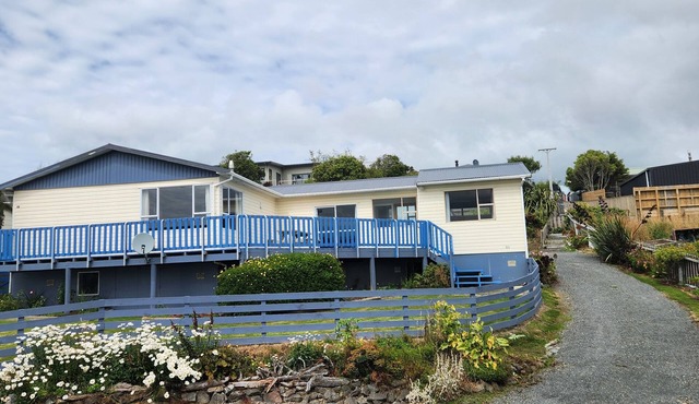 Holiday home in Kaka Point