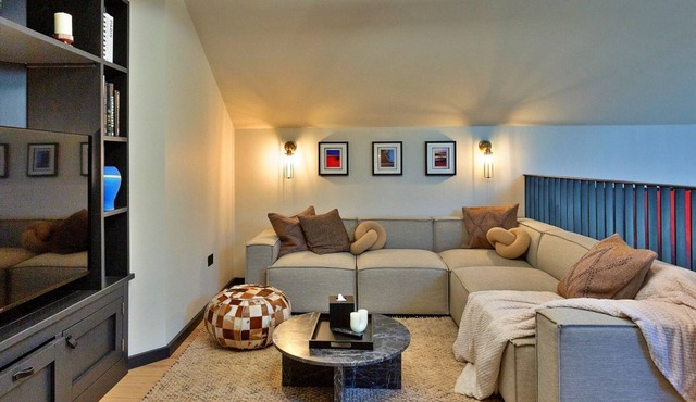 Holiday Home in Kent with Hot Tub & Games Room