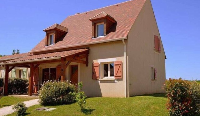 Holiday Home in Lanzac with Private Garden