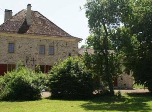 Holiday Home in Le Châtelet-Sur-Meuse mit Grill- Garten und Terrasse by Interhome
