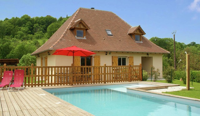Holiday Home in Loubressac with Pool & Garden