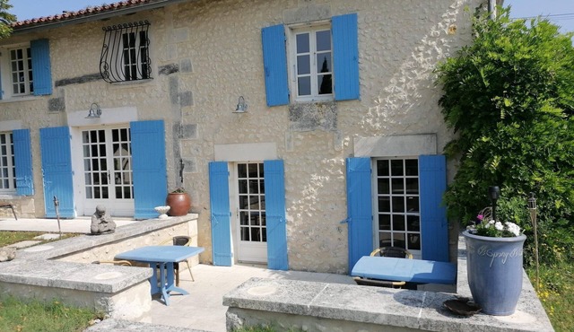 Holiday Home in Lusignac with Private Pool