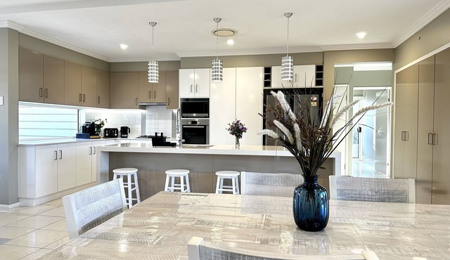 Holiday Home in Middle Ridge Toowoomba