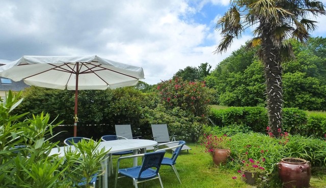 Holiday Home in Perros-Guirec near Beaches