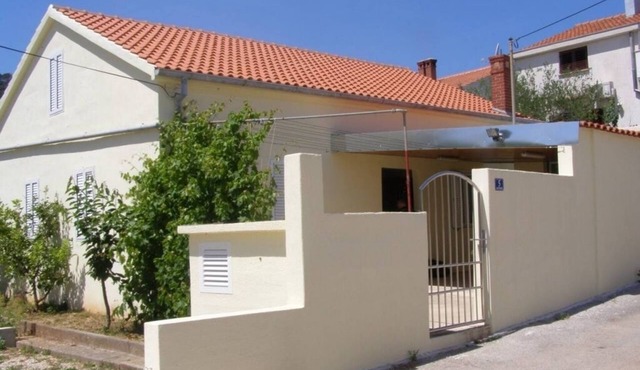 Holiday Home in Preko with Seaview, Terrace, Air condition, WIFI (4571-1)