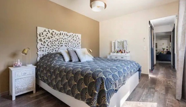 Holiday Home in Provence, Garden & Swimming Pool