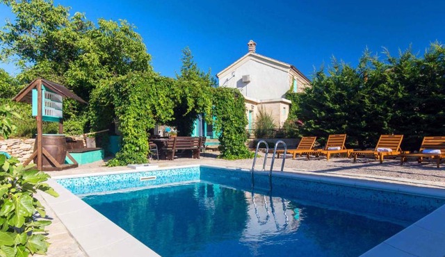 Holiday home in Rasopasno/Insel Krk 39095