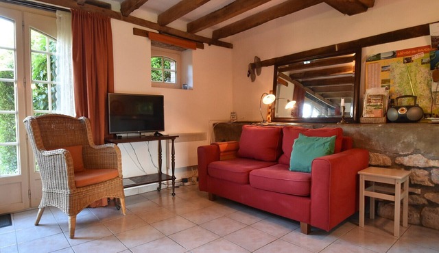 Holiday Home in Saizy with Stargazing Garden