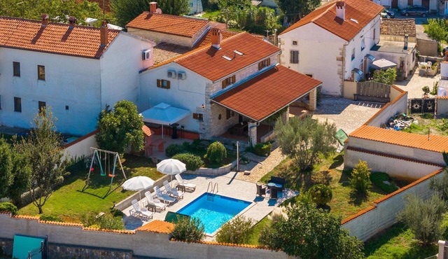 Holiday Home in Šegotići with Private Pool