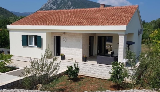 Holiday Home in Ston/Mali Ston with Terrace, Air condition, WIFI, Washing machine (4542-1)