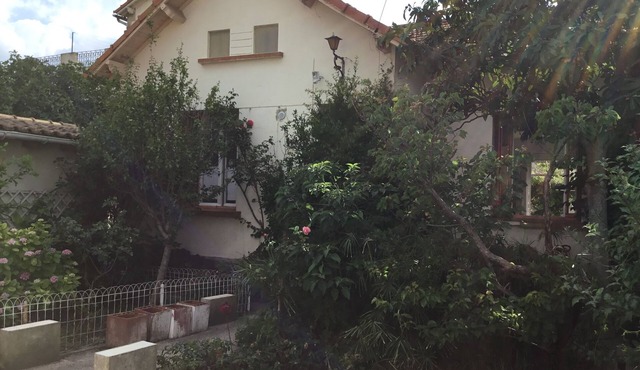 Holiday home in the center of Arles