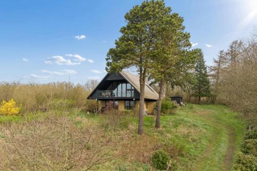 Holiday Home In The Forest With Sea View