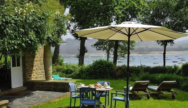 Holiday home in top location, Lancieux