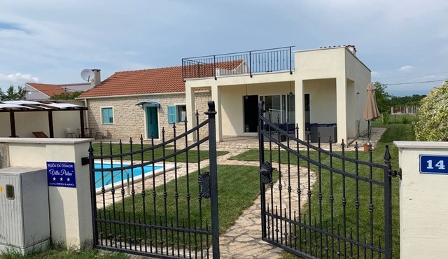 Holiday Home in Zadar with Private Pool