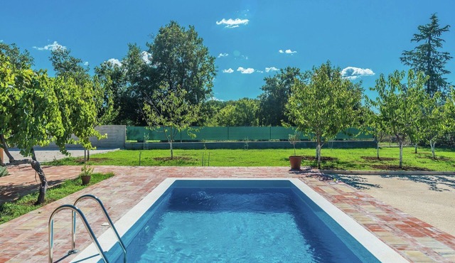 Holiday Home in Zemunik Donji with Pool