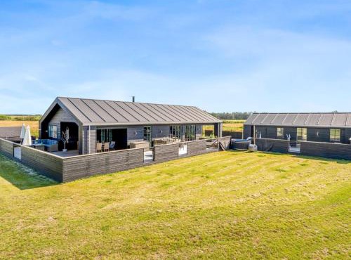 Holiday Home Inola - 1km from the sea by Interhome