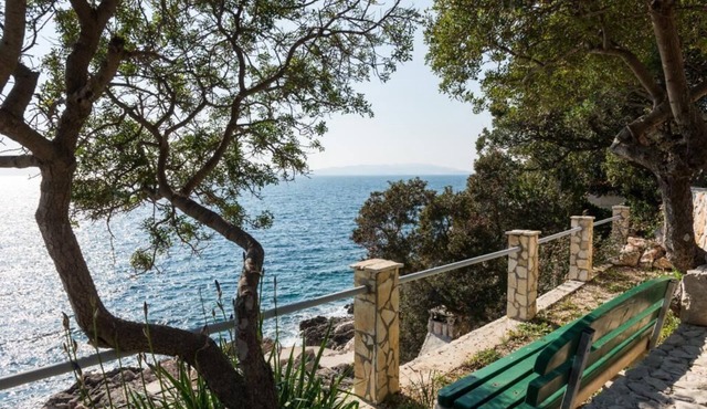 Holiday Home Jasminka - Three Bedroom Holiday Home with Terrace and Sea View