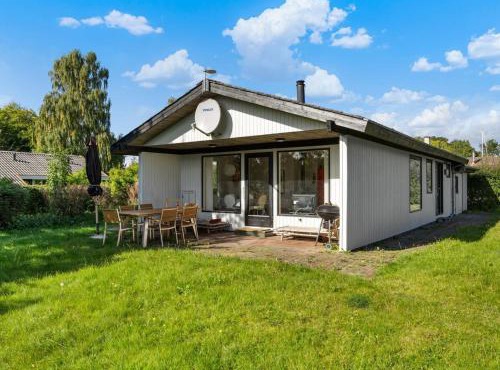 Holiday Home Kalle - 400m from the sea by Interhome