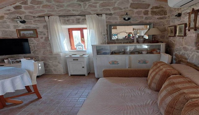Holiday Home Kamenice - One Bedroom Holiday Home with Terrace