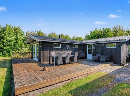 Holiday Home Kjeld - 210m from the sea by Interhome