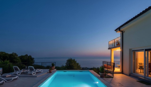 Holiday Home Kvarner With Heated Pool, Opatija - Ičići, Croatia