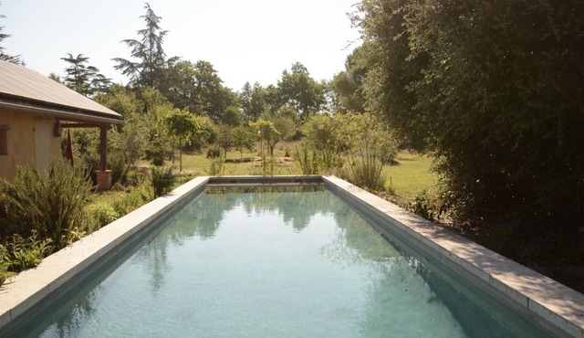 Holiday Home 'Le Galet Du Chant Du Buc' with Shared Pool, Private Garden and Wi-Fi
